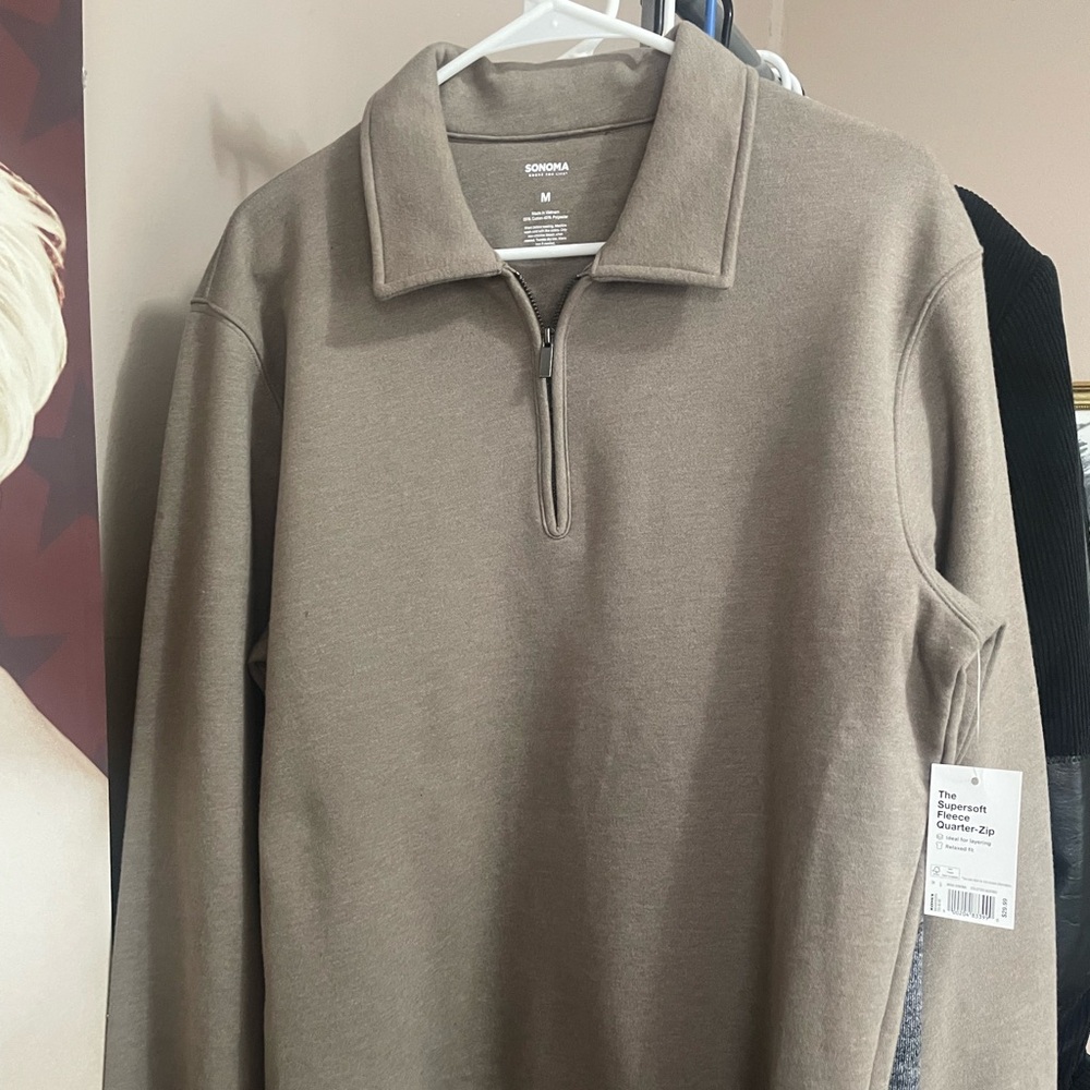 Sonoma men shirt size M